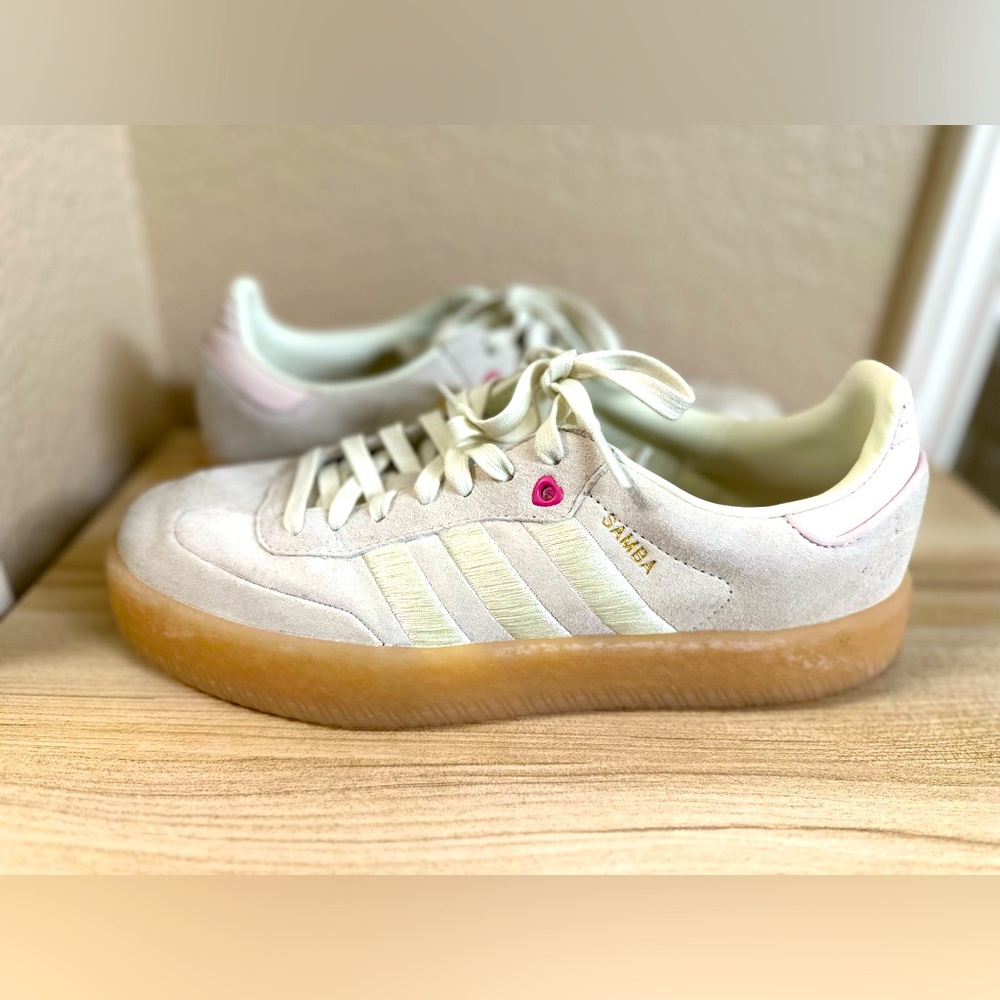 adidas Sambae
Ivory Pink Fusion (Women's) | size 10